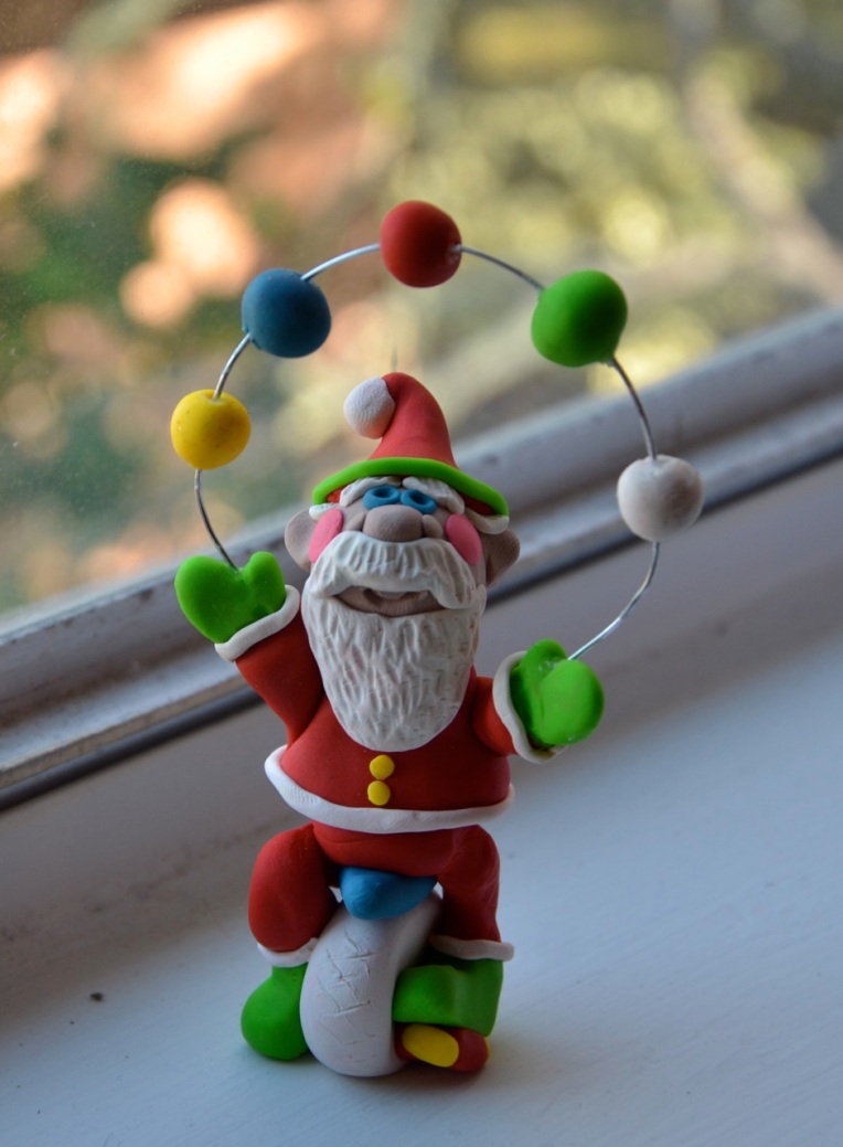 Juggling Santa